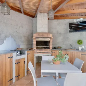 3b Heated Pool Barbecue Games Holiday home